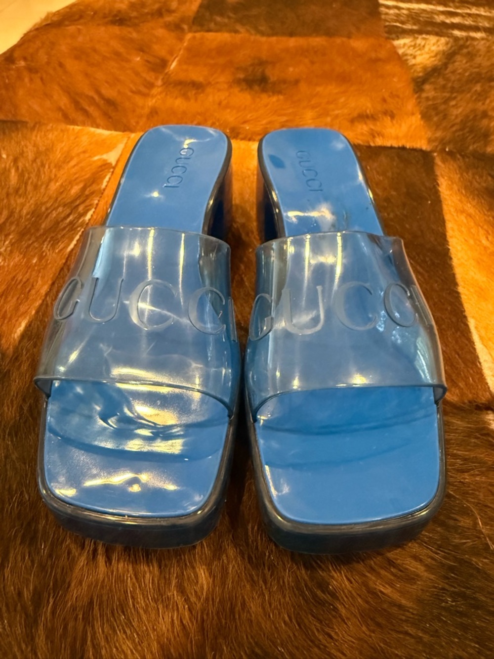 Gucci Blue Rubber Heeled Slide Sandals - Picture 2 of 8